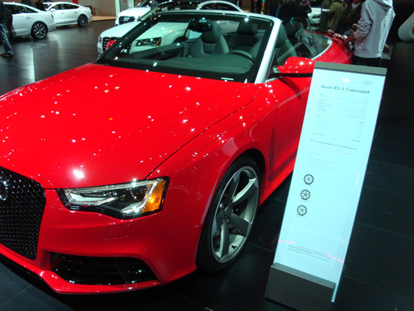 2014_Chicago_Auto_Show-43