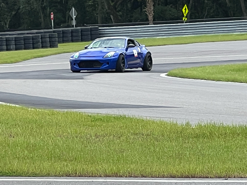 Zs_on_the_track_5873