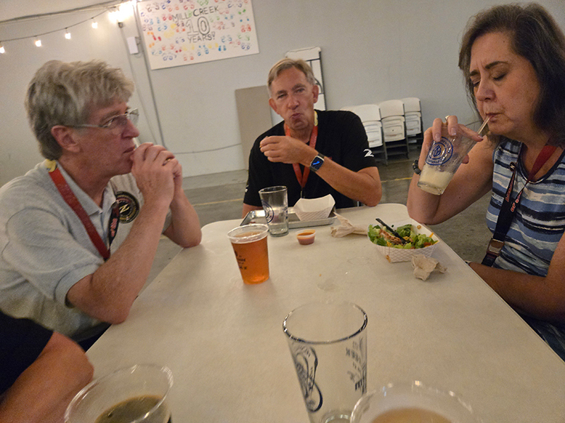 photo-4993779310821376